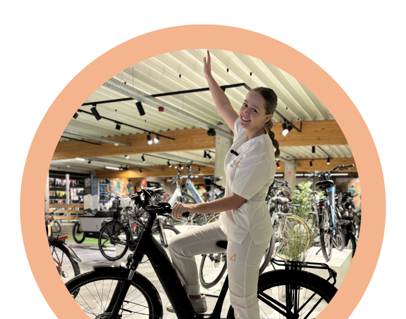 Website - Hero Header - Yonie