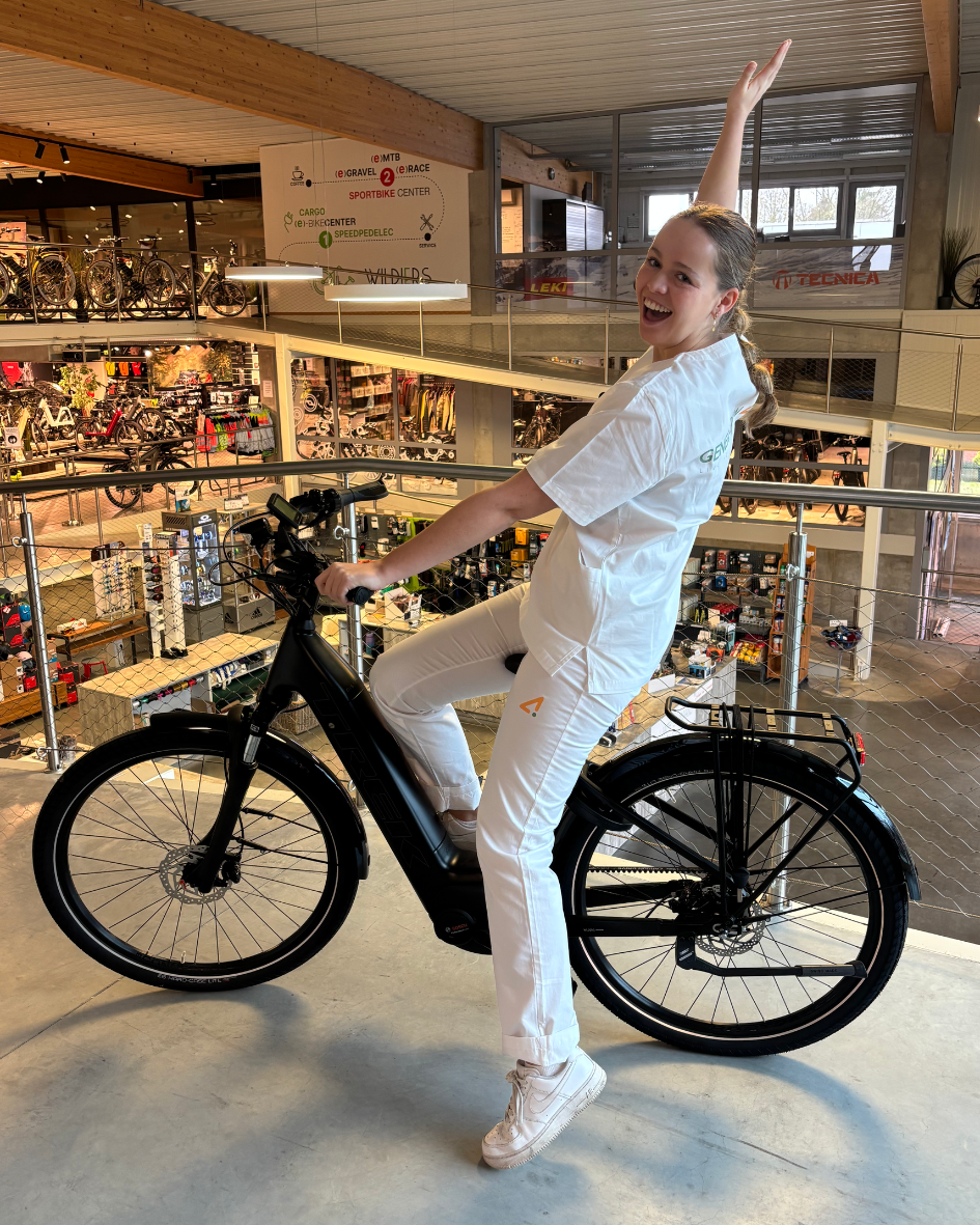 Afbeelding_Wedstrijdpagina_Giveaway_Fiets_VerticalFormat (1)